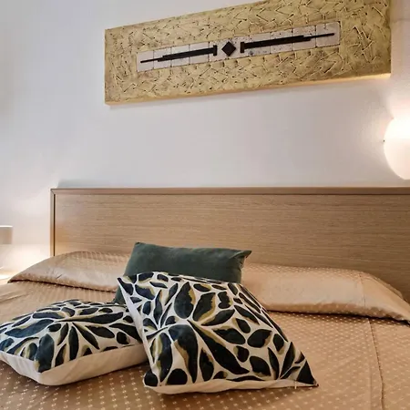 Apartman Sweet Seaside With Pool