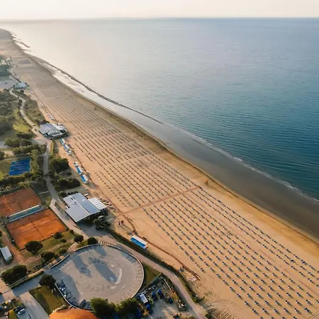 Sweet Seaside With Pool Apartman Bibione